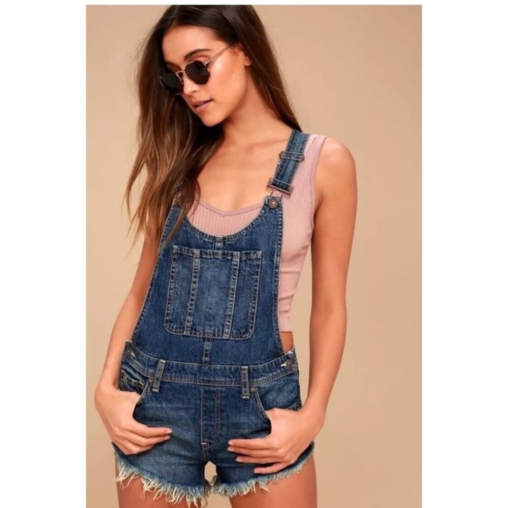 - Free people overalls 🤩